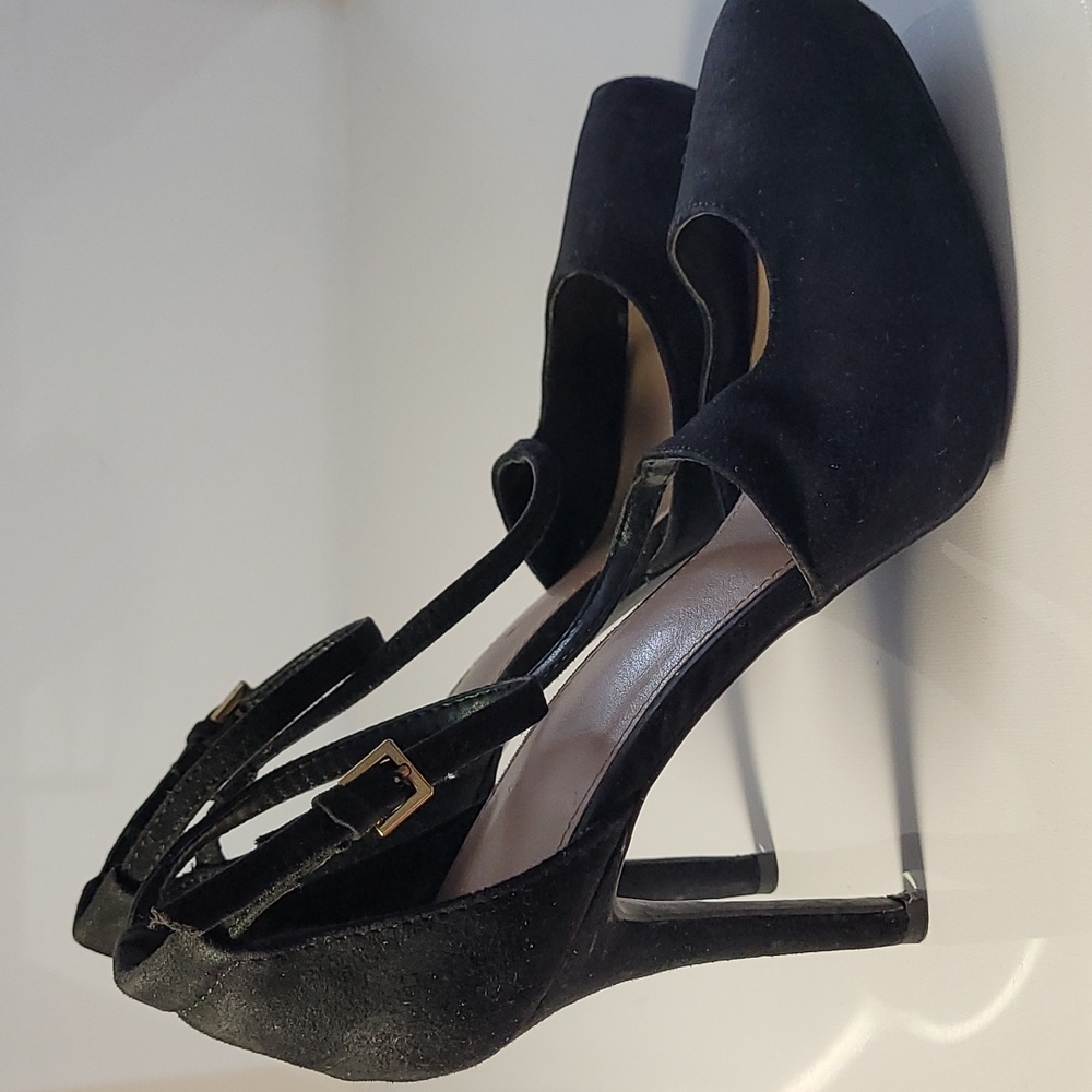 Brash women's shoes 8M size